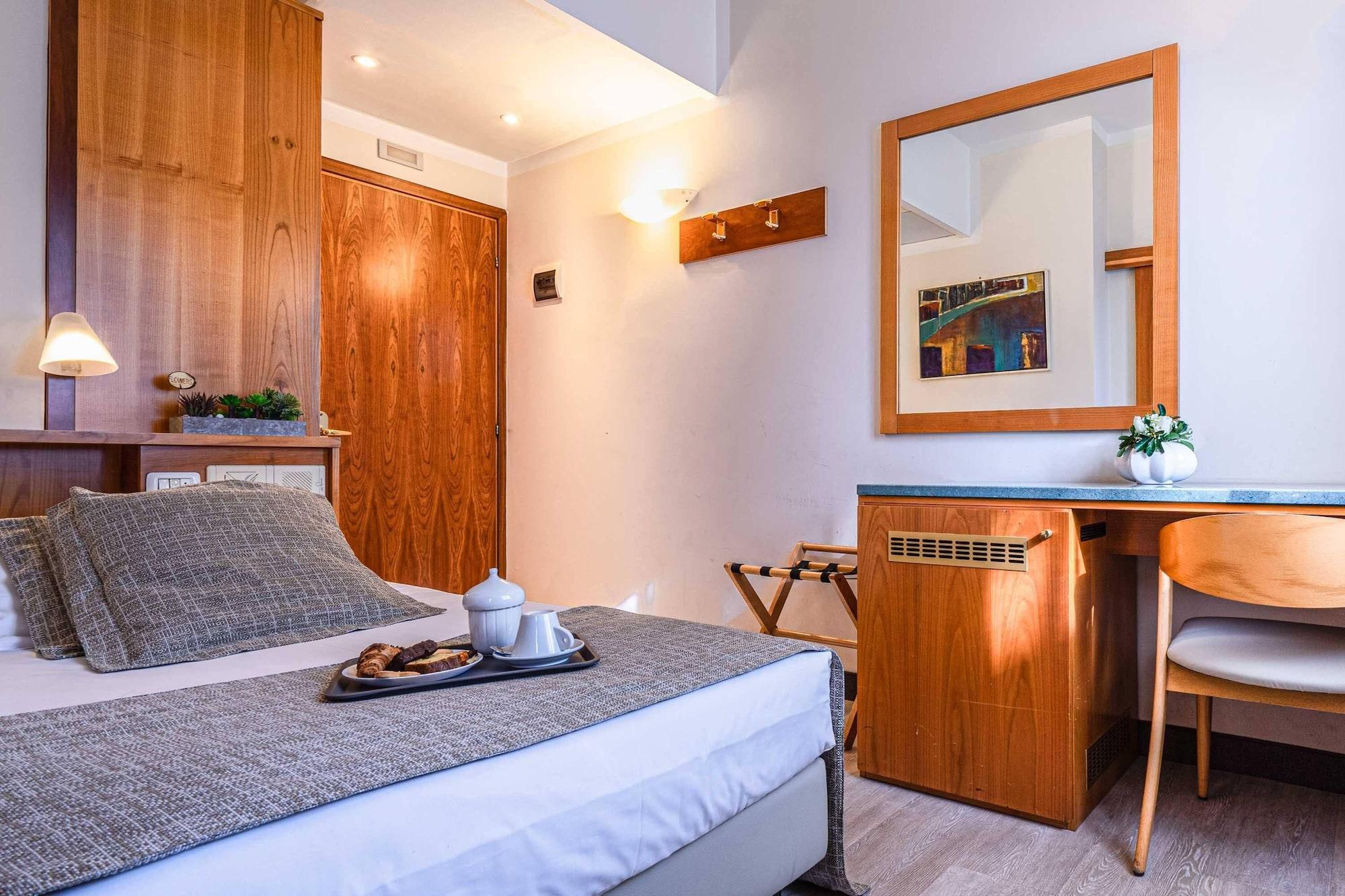 Hotel Park Ai Pini & Restaurant Ai Pini