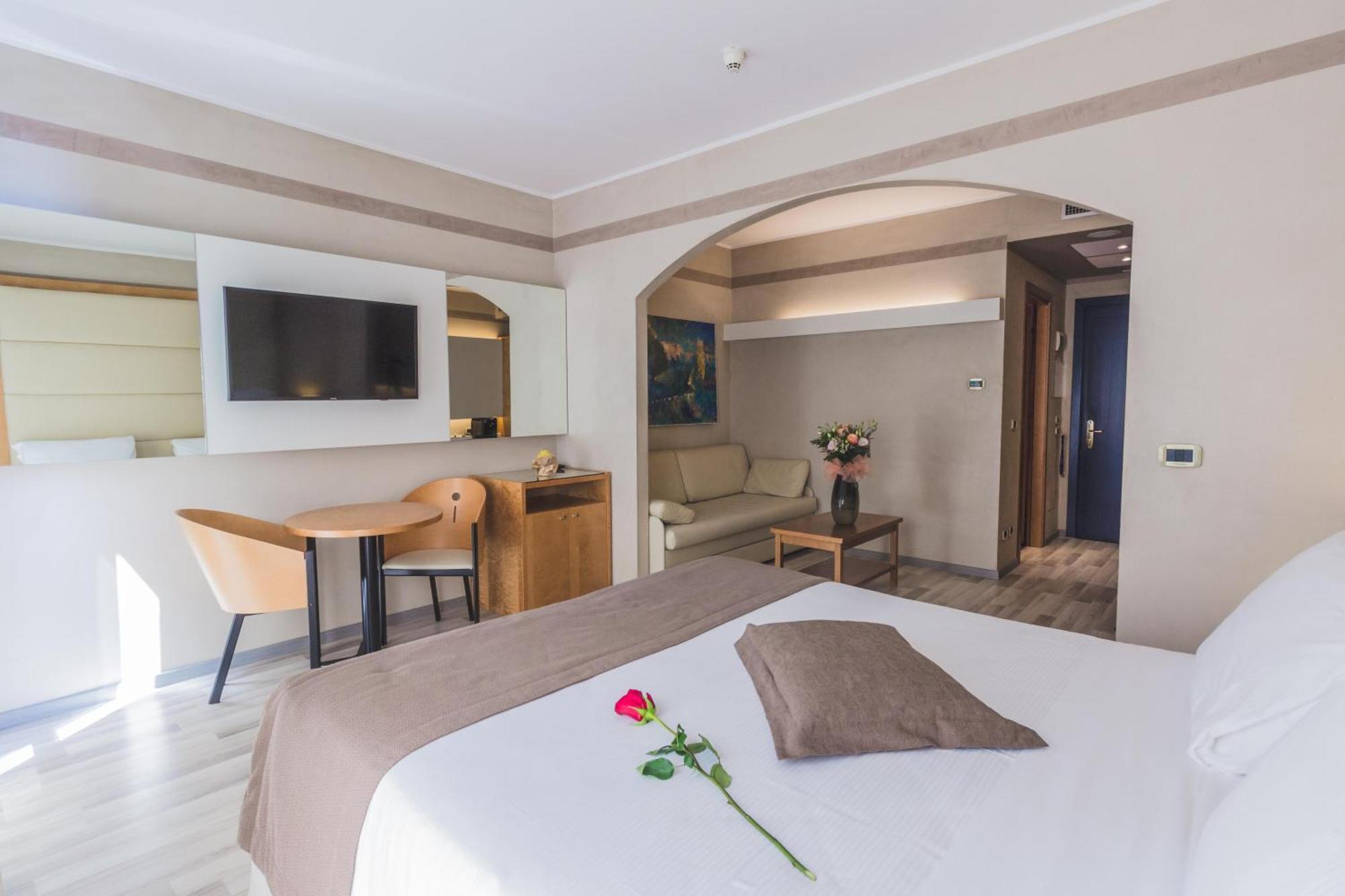 Park Ai Pini & Restaurant Ai Pini Hotel Mestre