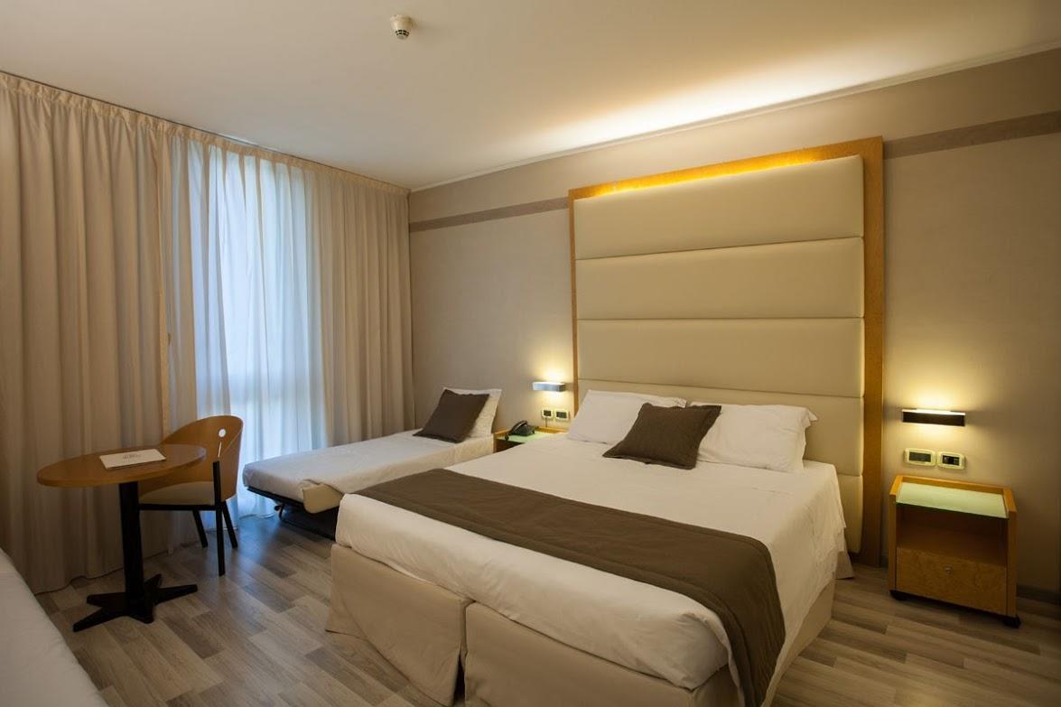 Hotel Park Ai Pini & Restaurant Ai Pini 4*