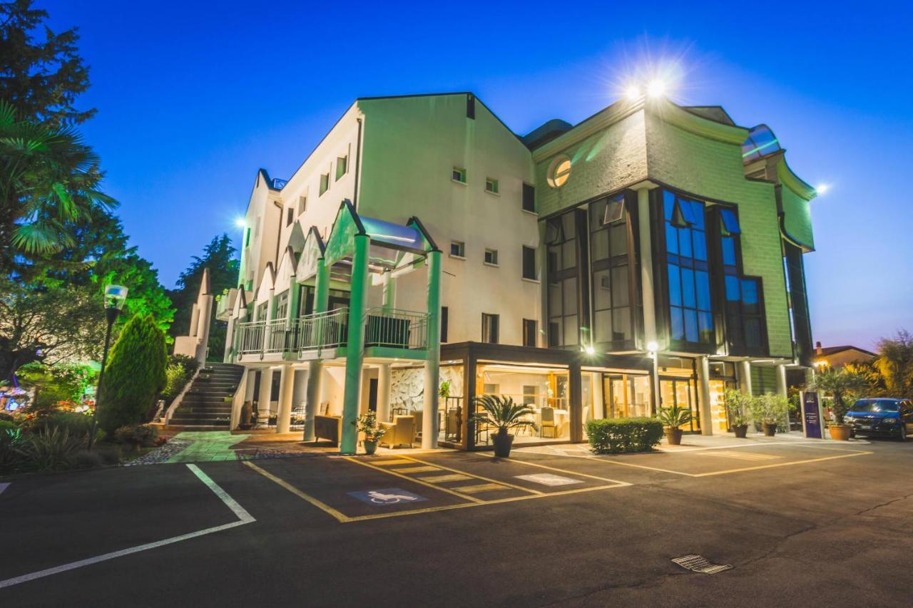 Hotel Park Ai Pini & Restaurant Ai Pini Mestre
