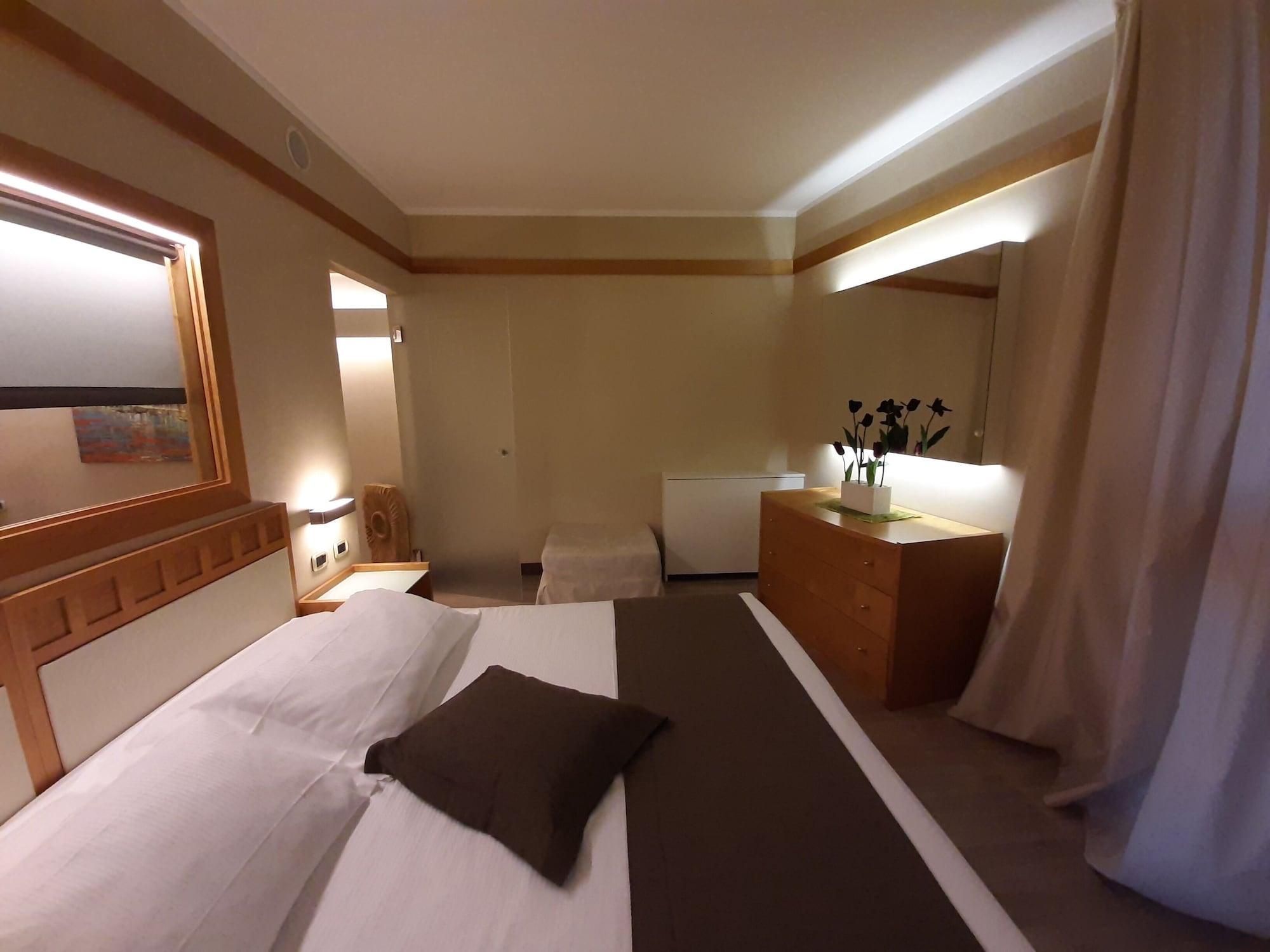 Hotel Park Ai Pini & Restaurant Ai Pini 4*