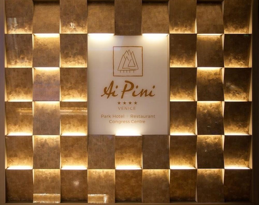 Park Ai Pini & Restaurant Ai Pini Mestre